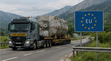 Europejski konwój w transporcie ponadnormatywnym przewożący ponadgabarytowy ładunek przemysłowy między krajami